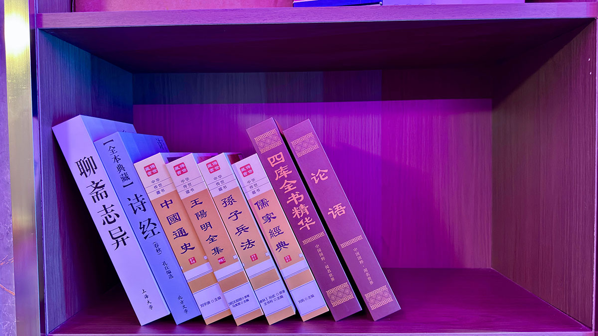 2F大厅1